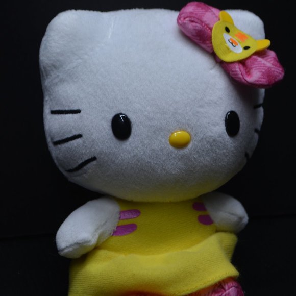 Sanrio Hello Kitty Cat Plush Stuffed Animal Doll Yellow Pink Dress Teddy Bow 6" - Picture 2 of 8